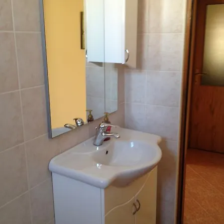 Apartment Iva *